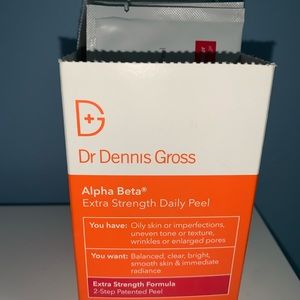 15 treatments: Dr Dennis Gross Extra Strength